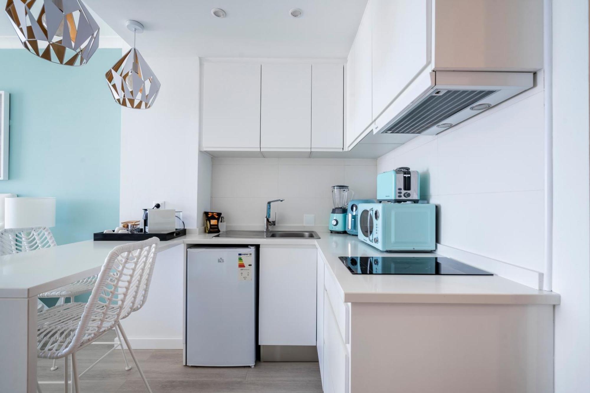 Sea Lovers - Sea Front - Studio Apartment มงติกอร์โด ภายนอก รูปภาพ
